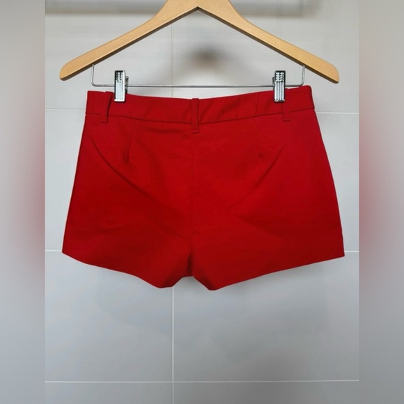Forever 21 Red High-Waisted Shorts Size Medium - Picture 2 of 5